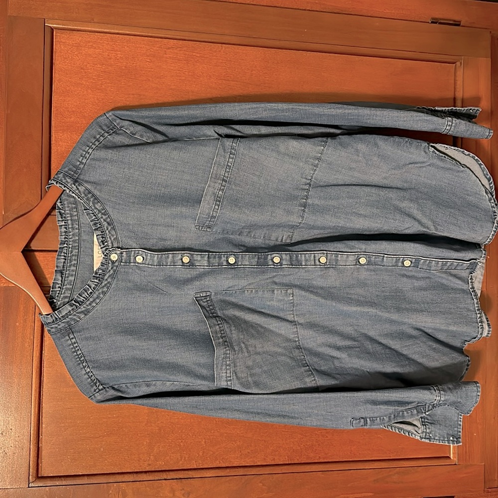 Women’s Loft Senim/Chambray Blouse - Size XL